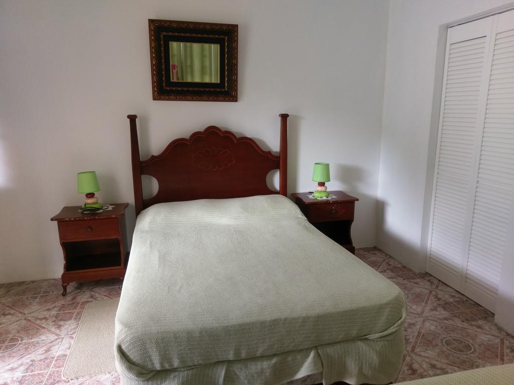 Polish Princess Guest House Port Antonio Eksteriør billede