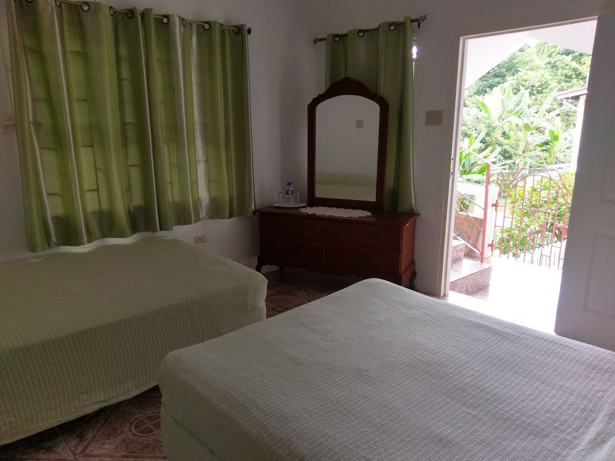 Polish Princess Guest House Port Antonio Eksteriør billede